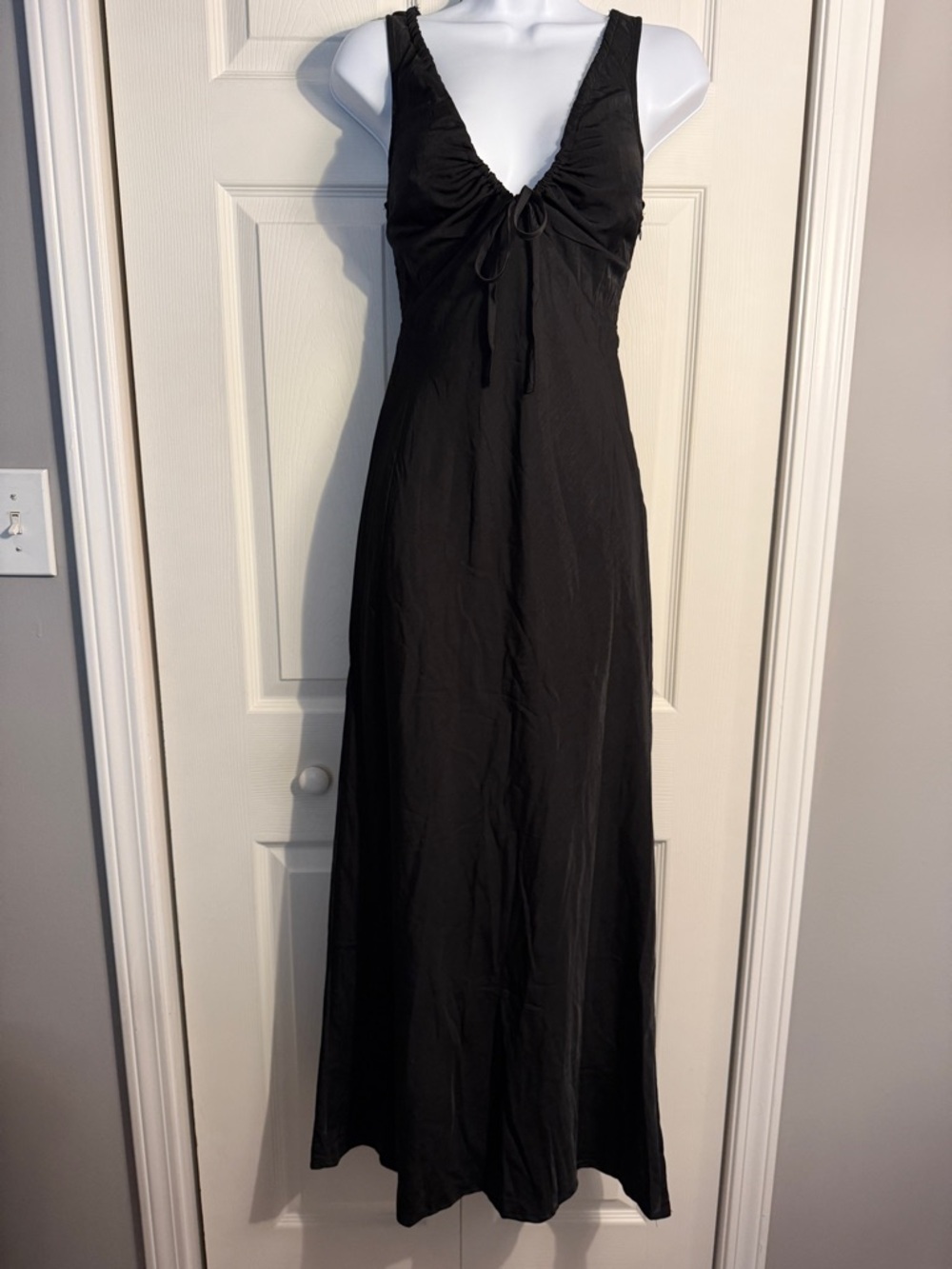 Princess Polly Bareena bias cut maxi dress on black size 2 NWT